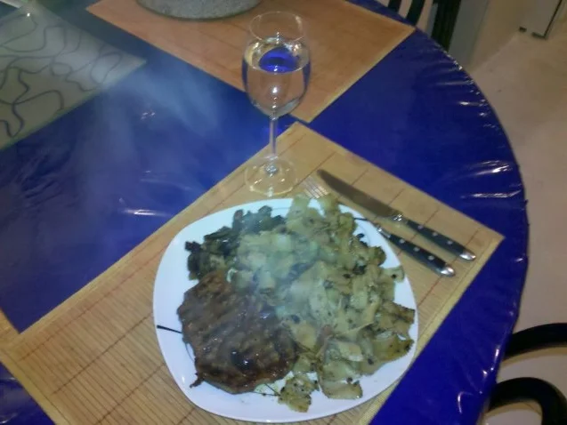 Rezept: Fleisch: Mariniertes Schnitzel mit Steinpilznudeln Bild Nr. 9 Fleisch: Mariniertes Schnitzel mit Steinpilznudeln - Rezept - Bild Nr. 9