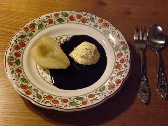 Birne Helene mit Sauce au chocolat legere - Rezept