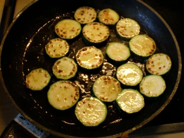 Rezept: Zuchiniauflauf Bild Nr. 2 Zuchiniauflauf - Rezept - Bild Nr. 2