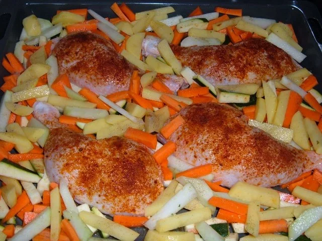 Rezept: Geflügel : Hähnchenkeulen aus dem Ofen Bild Nr. 2 Geflügel : Hähnchenkeulen aus dem Ofen - Rezept - Bild Nr. 2
