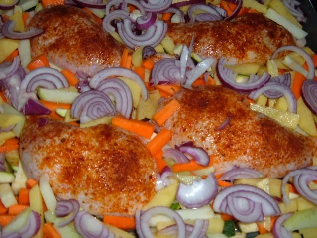 Rezept: Geflügel : Hähnchenkeulen aus dem Ofen Bild Nr. 3 Geflügel : Hähnchenkeulen aus dem Ofen - Rezept - Bild Nr. 3