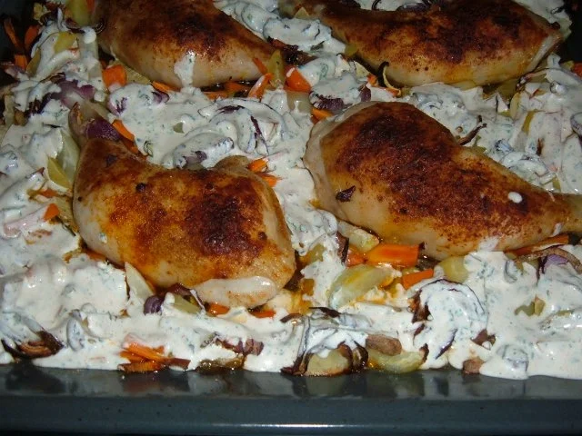 Rezept: Geflügel : Hähnchenkeulen aus dem Ofen Bild Nr. 7 Geflügel : Hähnchenkeulen aus dem Ofen - Rezept - Bild Nr. 7