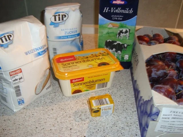 Zwetschgenkuchen vom Blech - Rezept - Bild Nr. 2