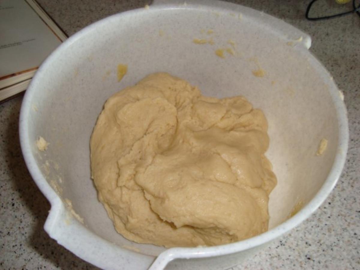 Zwetschgenkuchen vom Blech - Rezept - Bild Nr. 3