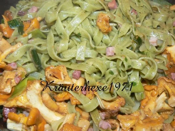 Rezept: Herbstpfanne a la Kräuterhexe Nr. 1 Bild Nr. 2 Herbstpfanne a la Kräuterhexe Nr. 1 - Rezept - Bild Nr. 2