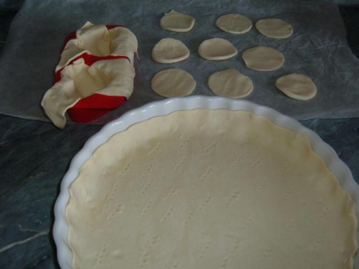 Kuchen : Blätterteig Tarte mit Birnen und Haselnussfüllung - einfach ...