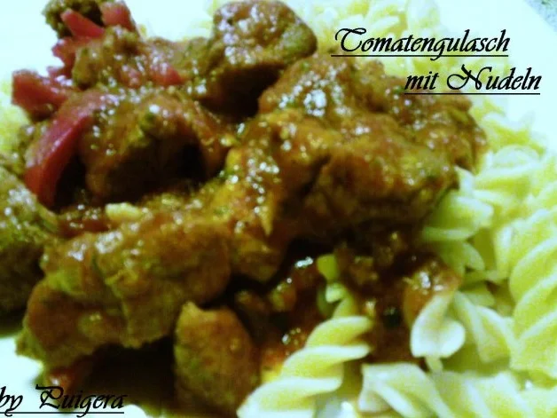Rezept: Tomatengulasch mit Nudeln Bild Nr. 5 Tomatengulasch mit Nudeln - Rezept - Bild Nr. 5