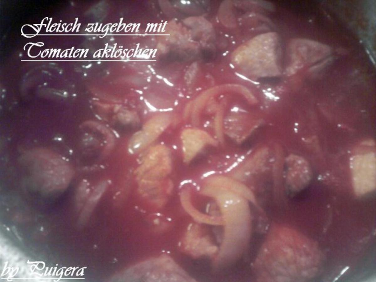 Tomatengulasch mit Nudeln - Rezept mit Bild - kochbar.de