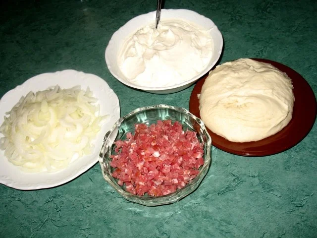 Rezept: Mein Flammkuchen nach Elsässer Art Bild Nr. 2 Mein Flammkuchen nach Elsässer Art - Rezept - Bild Nr. 2