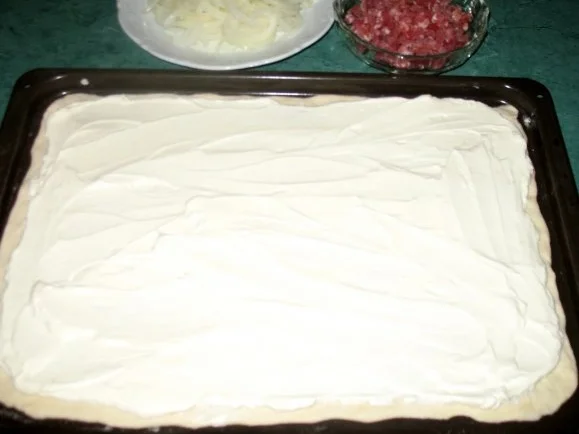 Rezept: Mein Flammkuchen nach Elsässer Art Bild Nr. 4 Mein Flammkuchen nach Elsässer Art - Rezept - Bild Nr. 4