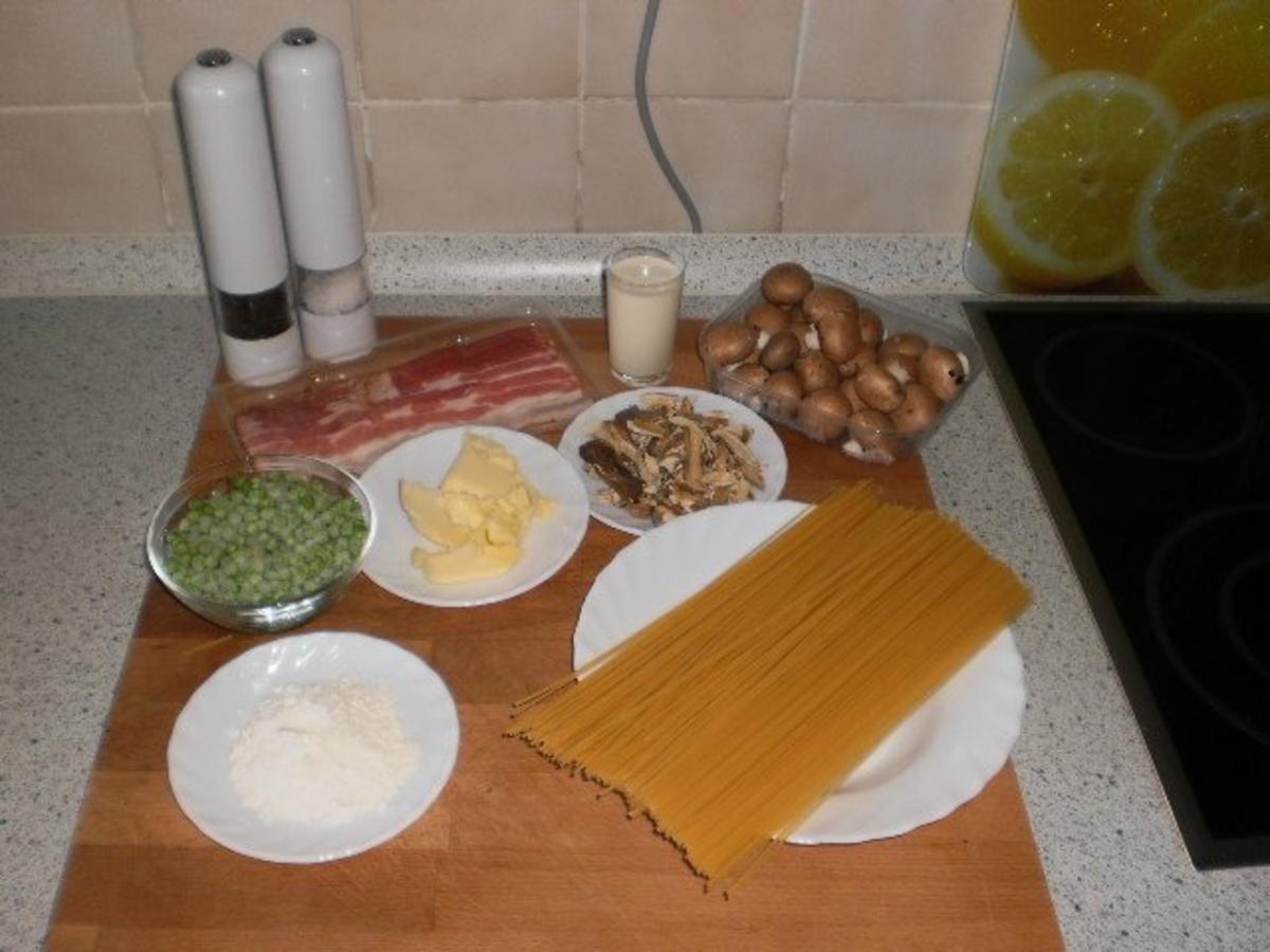 Spaghetti mit Pilz-Rahm - Rezept - Bild Nr. 2