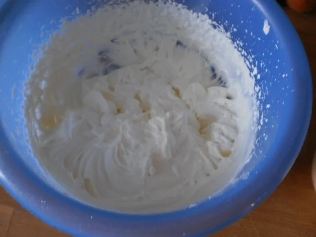 Rezept: Rotwein-Creme Bild Nr. 7 Rotwein-Creme - Rezept - Bild Nr. 7