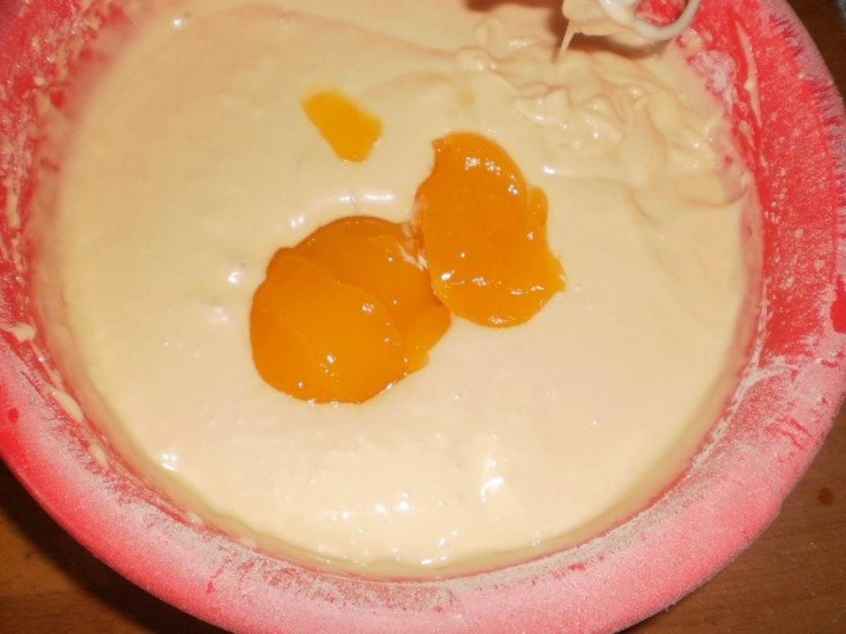 Joghurt-Zitronen-Napfkuchen - Rezept - Bild Nr. 4
