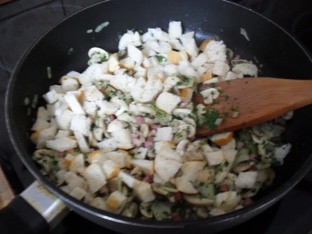 Rezept: Rinderrouladen mit Champignon-Füllung Bild Nr. 5 Rinderrouladen mit Champignon-Füllung - Rezept - Bild Nr. 5