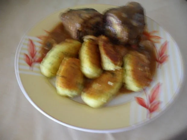 Rezept: Rinderrouladen mit Champignon-Füllung Bild Nr. 10 Rinderrouladen mit Champignon-Füllung - Rezept - Bild Nr. 10