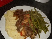 Rinderleber " GERMANIA "  mit Grünen Bohnen .... - Rezept