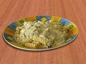 Sahnesoße mit Räucheraal - Rezept