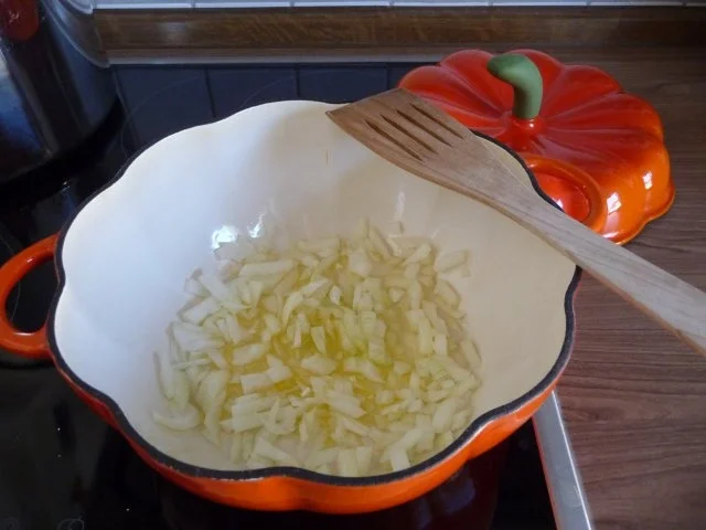 Rezept: Suppen & Eintopf : Kürbissuppe, meine erste 2011 Bild Nr. 3 Suppen & Eintopf : Kürbissuppe, meine erste 2011 - Rezept - Bild Nr. 3