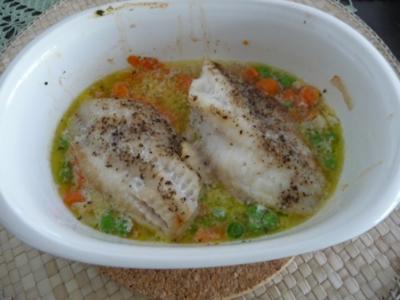 Fisch : Rotbarschfilet auf Gemüse - Rezept