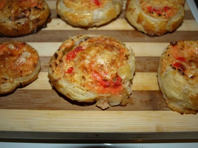 Rezept: Lachs-Chili-Mango-Schnecken Bild Nr. 4 Lachs-Chili-Mango-Schnecken - Rezept - Bild Nr. 4