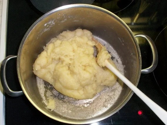 Rezept: Brandteig Brandteig - Rezept