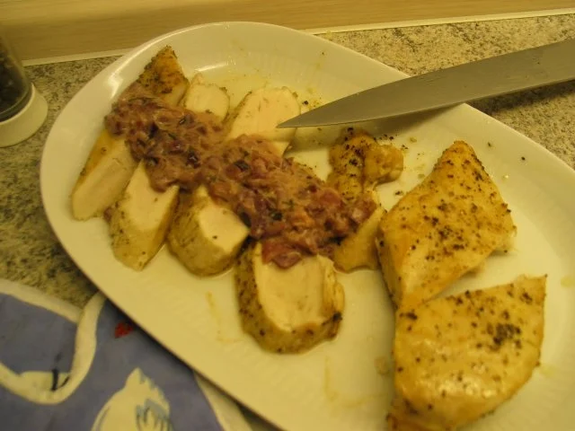 Geflügel: Pouletbrüstchen  mit Zwiebel-Estragon-Sahne, NT - Rezept - Bild Nr. 5