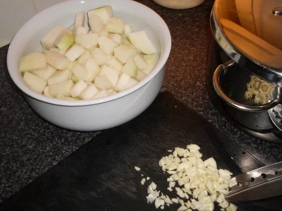 Rezept: BlumenKohlrabi - Cremesüppchen.... Bild Nr. 3 BlumenKohlrabi - Cremesüppchen.... - Rezept - Bild Nr. 3