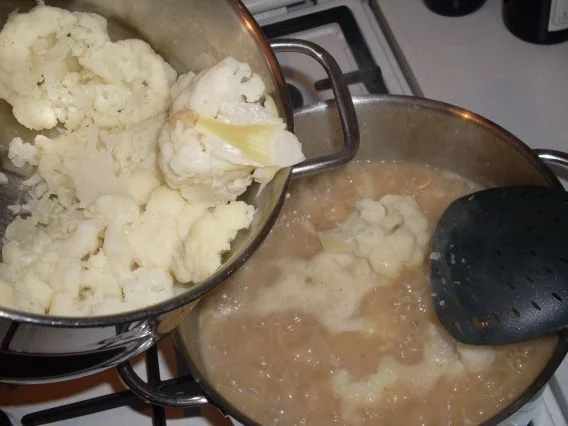 Rezept: BlumenKohlrabi - Cremesüppchen.... Bild Nr. 7 BlumenKohlrabi - Cremesüppchen.... - Rezept - Bild Nr. 7