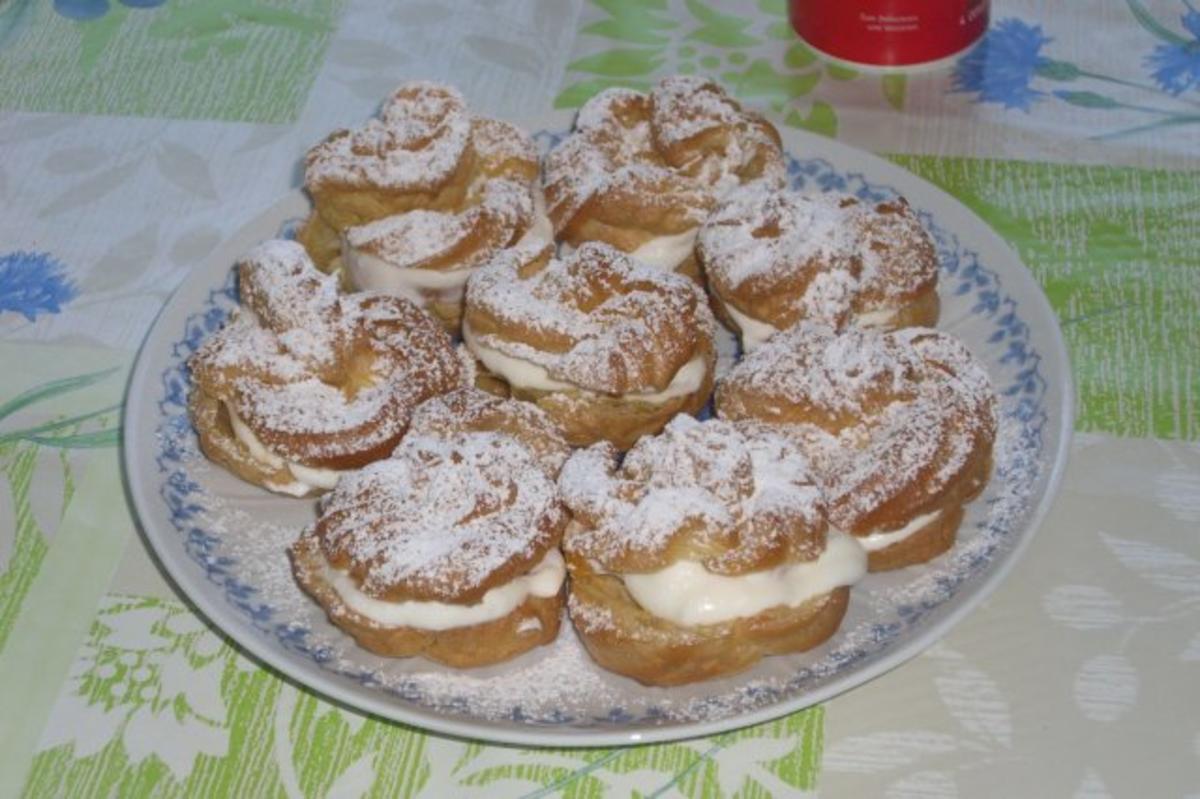 Bilder für Windbeutel mit Quark-Mandarinen-Füllung Rezept