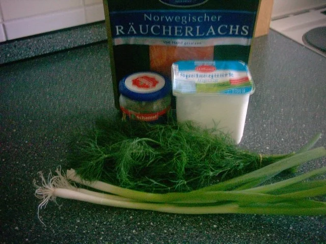 Pikanter Lachs - Quark - Aufstrich / Dip - Rezept - Bild Nr. 2