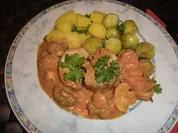 Rezept: Kalbsbraten mit Rosenkohl und Salzkartoffeln Kalbsbraten mit Rosenkohl und Salzkartoffeln - Rezept