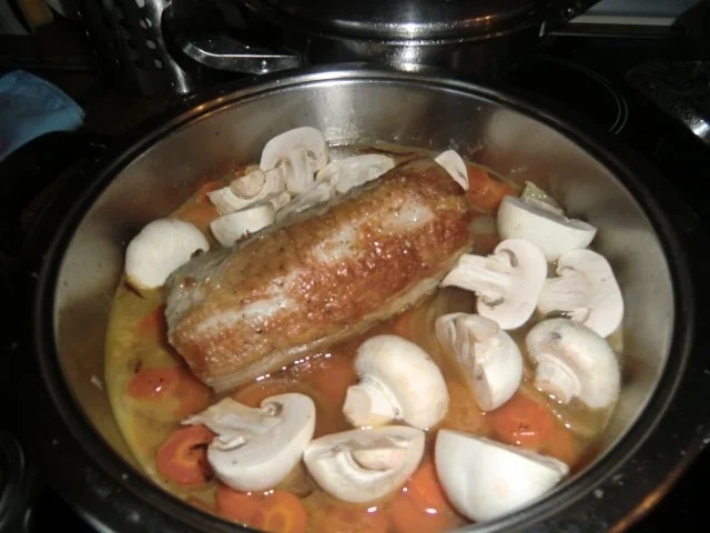 Rezept: Kalbsbraten mit Rosenkohl und Salzkartoffeln Bild Nr. 4 Kalbsbraten mit Rosenkohl und Salzkartoffeln - Rezept - Bild Nr. 4