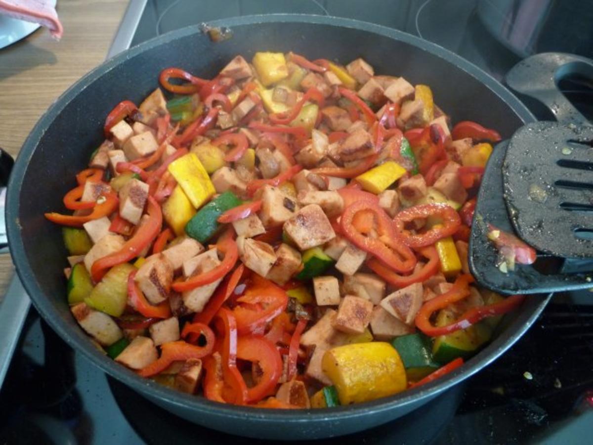 Pfannengerichte : Bunte Pfanne mit Spaghetti - einfach - von Forelle1962