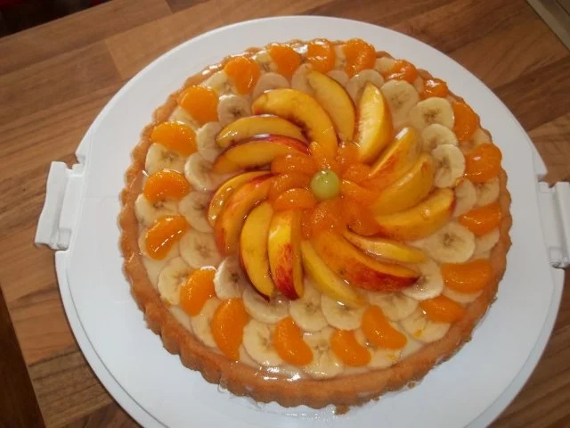 Flotte Obsttorte oder Obstboden mit Sommerfrüchten... - Rezept