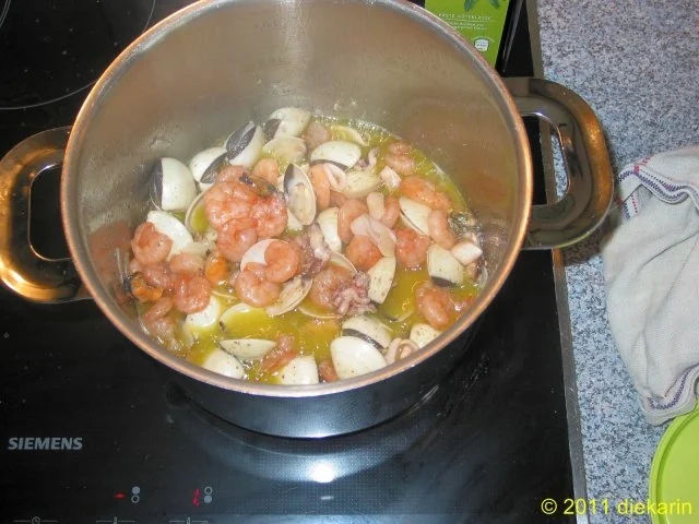 Rezept: Hauptgericht - Pasta- Meeresfrüchte und Venusmuscheln Bild Nr. 3 Hauptgericht - Pasta- Meeresfrüchte und Venusmuscheln - Rezept - Bild Nr. 3