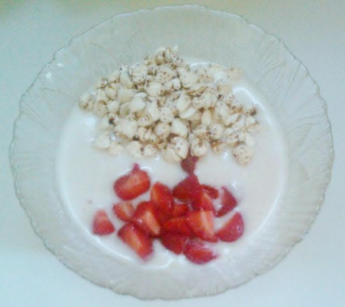 Dessert: Erdbeer-Joghurt - Rezept