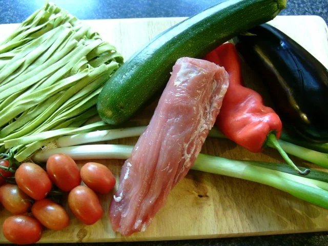 Rezept: Tagliatelle- spinaci, liebt Kurzgebratenes ! Bunt und Fleischig Bild Nr. 2 Tagliatelle- spinaci, liebt Kurzgebratenes ! Bunt und Fleischig - Rezept - Bild Nr. 2