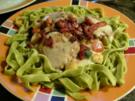 Tagliatelle- spinaci, liebt Kurzgebratenes !  Bunt und Fleischig - Rezept