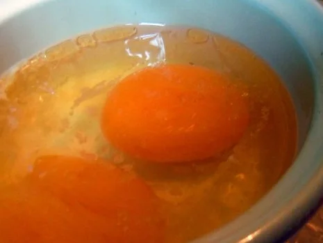 Rezept: Gebackenes Ei mit Senf Bild Nr. 5 Gebackenes Ei mit Senf - Rezept - Bild Nr. 5