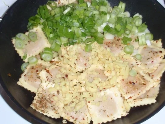 Rezept: Ravioli-Gemüse-Pfännchen Bild Nr. 4 Ravioli-Gemüse-Pfännchen - Rezept - Bild Nr. 4