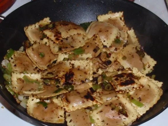 Rezept: Ravioli-Gemüse-Pfännchen Bild Nr. 5 Ravioli-Gemüse-Pfännchen - Rezept - Bild Nr. 5