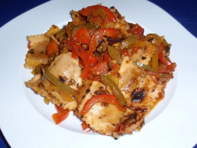 Rezept: Ravioli-Gemüse-Pfännchen Bild Nr. 10 Ravioli-Gemüse-Pfännchen - Rezept - Bild Nr. 10