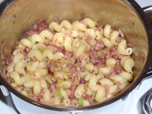 Rezept: Herbstgemüse mit Schinken-Zwiebel-Nudeln Bild Nr. 16 Herbstgemüse mit Schinken-Zwiebel-Nudeln - Rezept - Bild Nr. 16