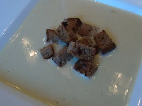 Knoblauchcremesuppe - Rezept