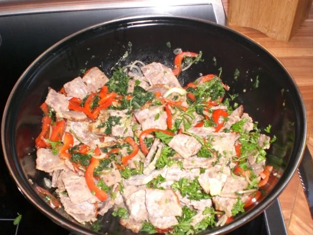 Kebap-Wok mit Pfannkuchen - Rezept - Bild Nr. 5