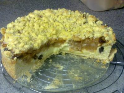 Apfel-Pudding-Kuchen mit Streusel - Rezept