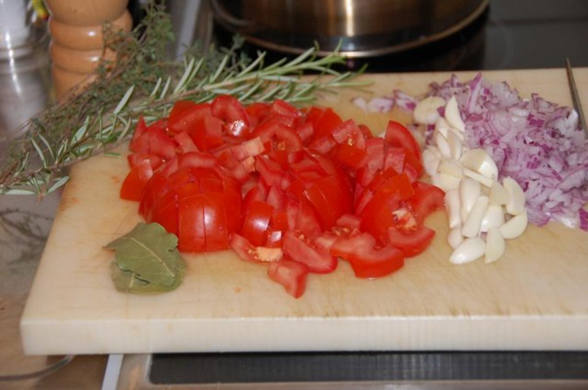 CASSOULET DE POULARDE  A MA FACON - Rezept - Bild Nr. 5