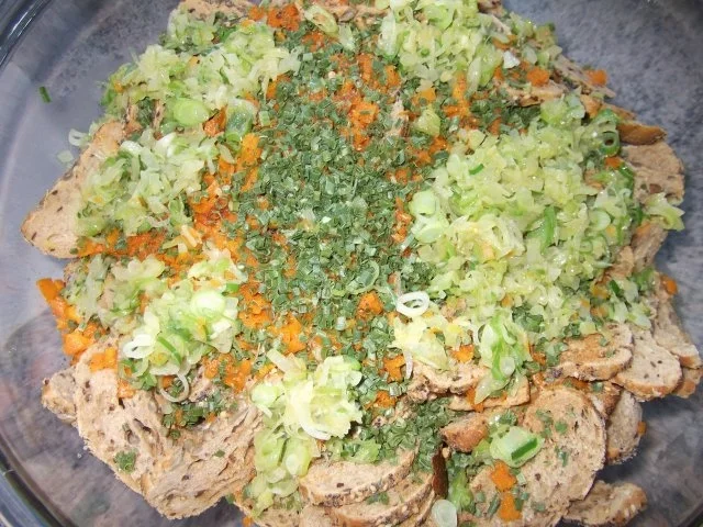 Vollkorn-Semmelknödel mit Gemüse Dieter´s Art - Rezept - Bild Nr. 10