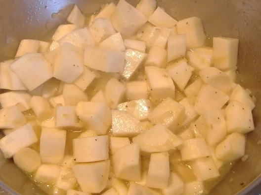 Rezept: Petersilienwurzel-Ragout Bild Nr. 3 Petersilienwurzel-Ragout - Rezept - Bild Nr. 3