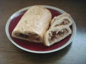 Rezept: Omas Apfelstrudel Omas Apfelstrudel - Rezept